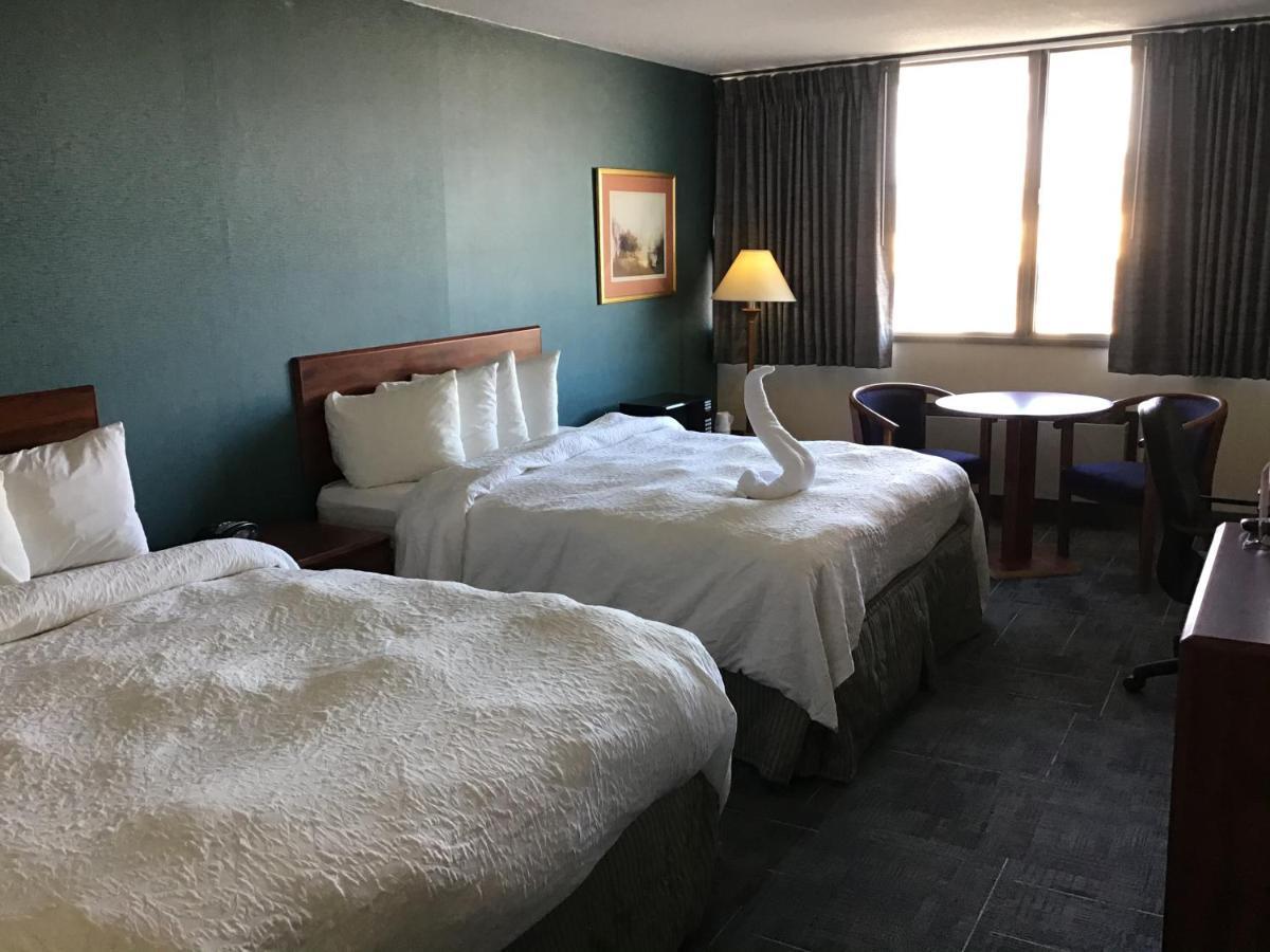 Howard Johnson By Wyndham Gillette Eksteriør billede